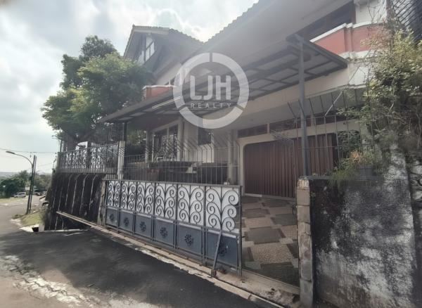 Rumah siap huni dan nyaman daerah Candisari Semarang – 11200
