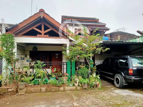  Rumah siap huni dan nyaman Perum Mijen Permai. Semarang – 11205