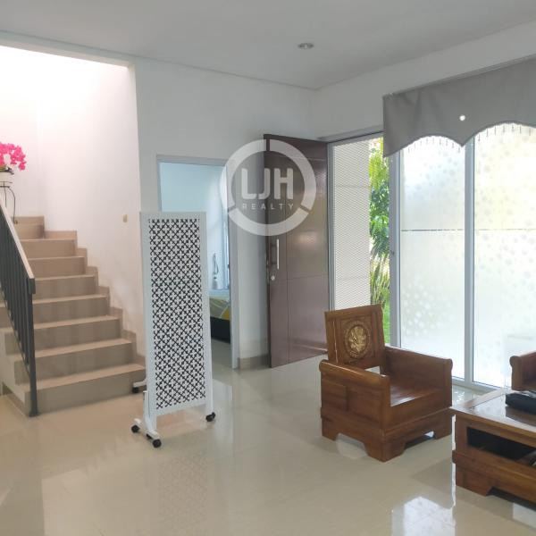 Rumah siap huni di BSB Village