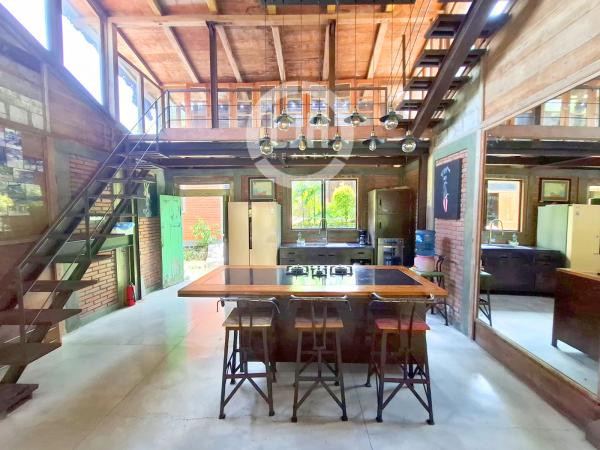 Tropical Joglo Style Villa In Umalas, Kerobokan, Fully Furnished and Near to Batu Belig Beach