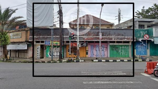 Rumah Jl. A. Yani. Purbalingga – 11271