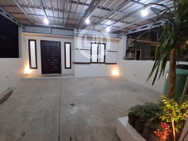 Rumah Spek Granit Mewah