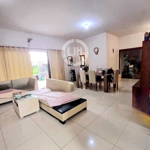 Rumah Disewakan di JGC Cluster Lantana Cakung Jakarta Timur Full Furnished