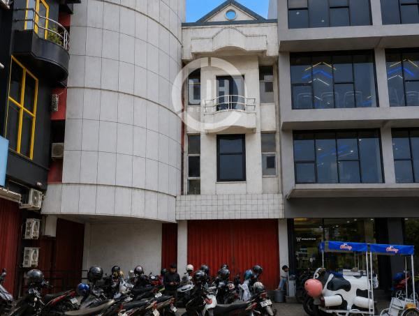 Ruko 3 Lantai Siap Pakai di Galaxy Bekasi 
