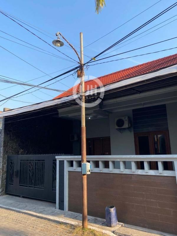 Rumah siap huni dan nyaman Jl. Ciliwung. Semarang Timur-11610