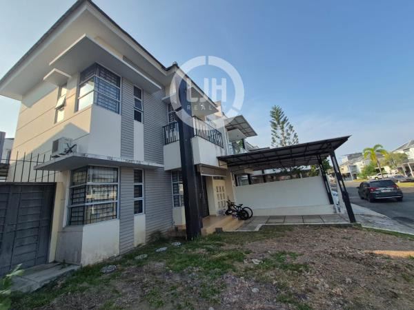Disewakan Rumah Taman Golf Residence, Sukajadi