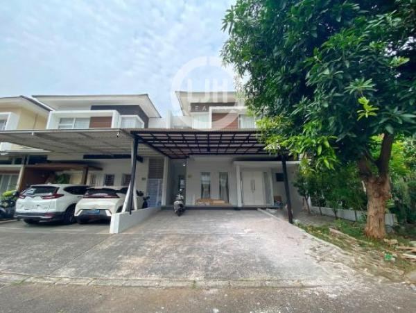 Rumah Grand Wisata Cluster Citrus Garden 4+1 Kamar Tidur Luas Tanah 162M2, Fasilitas Kolam Renang, Lapangan Olahraga dan Masjid Dalam Cluster, 1,3 KM Dari Mall Living World Grand Wisata Bekasi