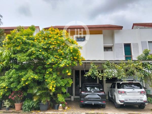 Rumah Semi Furnish di JGC Cluster Lantana Cakung Jakarta Timur