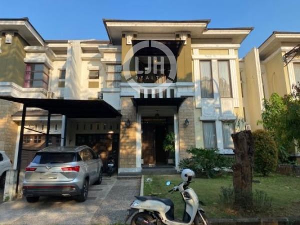 Rumah Cluster River Town 2 Lantai, Luas 300M2, Kamar 5+1, SHM, bisa KPR, Akses Langsung Tol Tambun, 100M Dari Mall Living World Grand Wisata