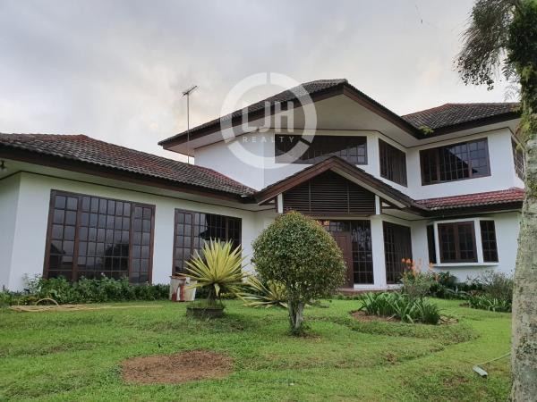 Dijual Villa Rose Garden Cipanas Cianjur