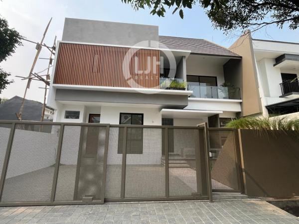 Dijual Rumah Baru Giri Loka 1 BSD City