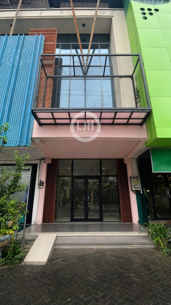 Ruko cocok usaha Plaza Setiabudi, Semarang - 11373