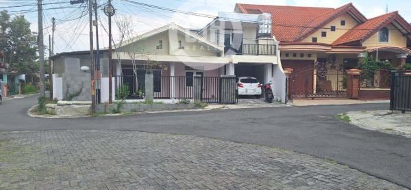 Rumah Perum PP. Jl. Ngesrep Semarang Selatan – 9708