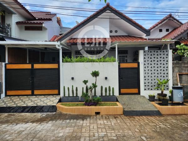 Rumah Full Renov Di Villa Pamulang Mas, Pamulang