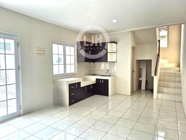 Rumah Kost Siap Huni Di Alesha Yelow Vanya Park, BSD