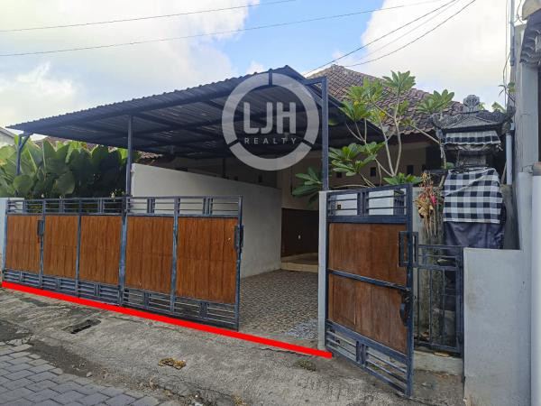 4 bedrooms house for sale at Pemogan, strategic location, well maintained, close to Kuta area