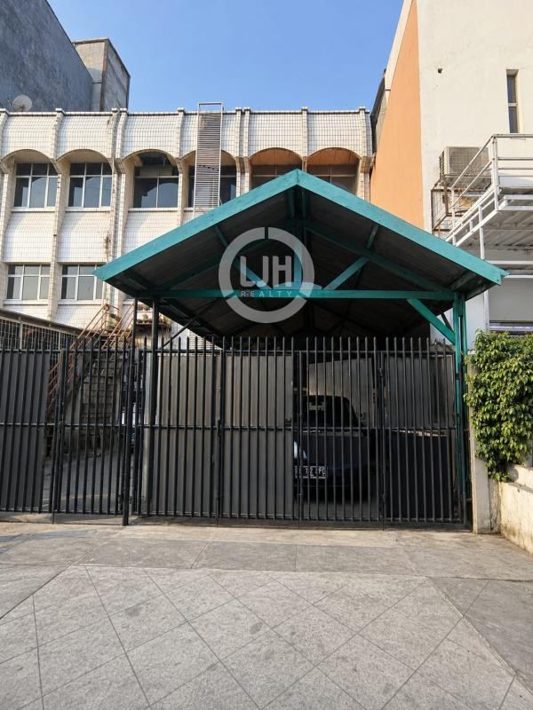 Di Jual Ruko 3 Lantai Lokasi Strategis di Cideng - Jakarta Pusat 