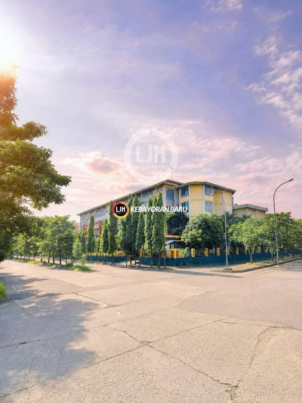 Dijual Gedung Lokasi Premium & Strategis di Kelapa Gading, Jakarta Utara