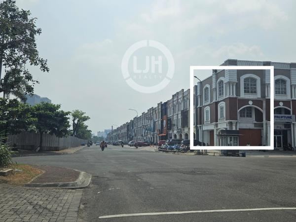 Disewakan Ruko3 Lantai di Bolsena Gading Serpong