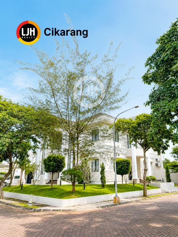 Jual Rumah Luas Besar Mewah Posisi Hook di Resinda Karawang