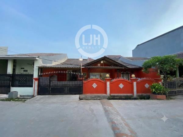Dijual Rumah Lt 120m di Puri harapan tarumajaya bekasi (D0491)