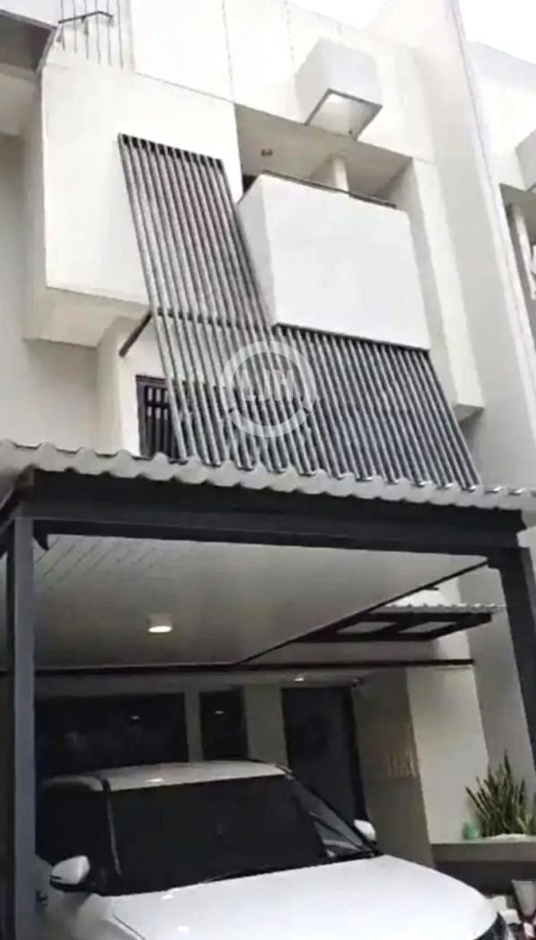 Rumah Siap Huni Di Tabebuya Inspirahaus, BSD