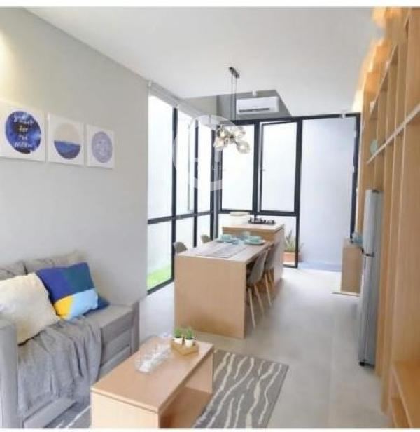 Rumah Siap Huni 2 Lantai, 3 Kamar Tidur, Full Furnished, Bebas Banjir, Akses Langsung Tol Tambun, Dekat Mall, Keamanan 24 Jam, Dalam Cluster, One Gate System, Smart Door Lock, di Grand Wisata Bekasi 
