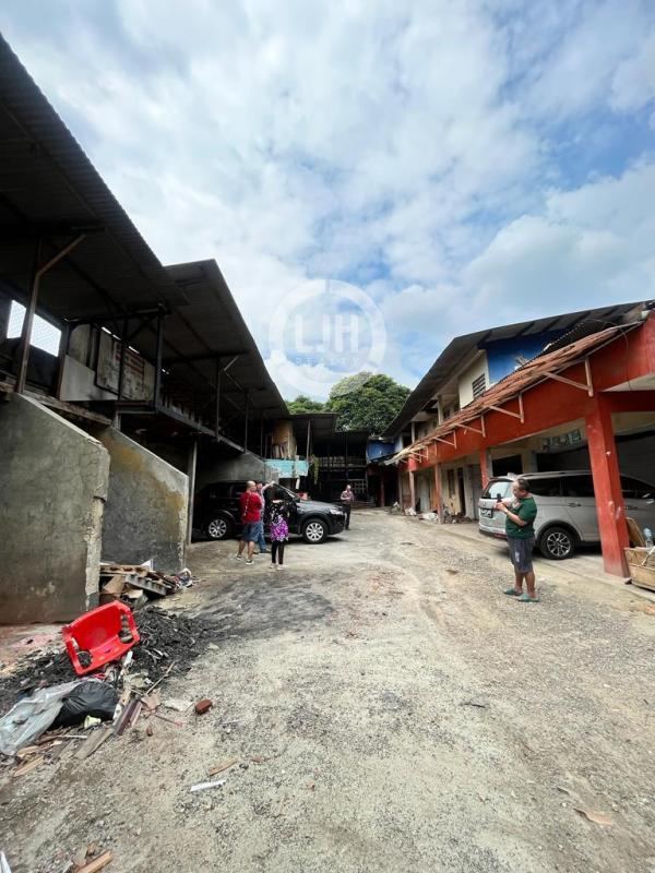 Dijual Cepat Tanah Ex Toko Bangunan di Taman Margasatwa Pasar Minggu Jakarta Selatan