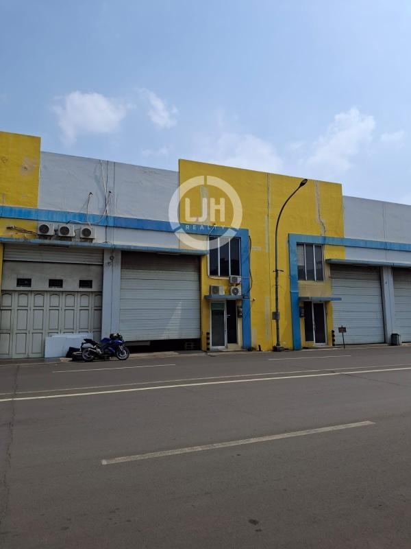 Gudang Lokasi Strategis di Green Sedayu Bizpark, Cakung, Jakarta Timur