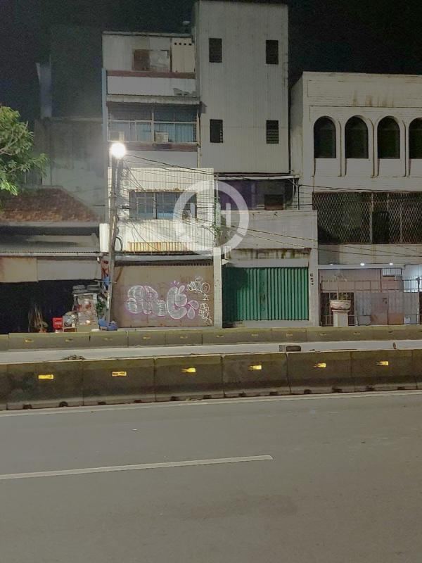 Ruko 4 Lantai di Jl Hasyim Ashari, Gambir, Jakarta Pusat