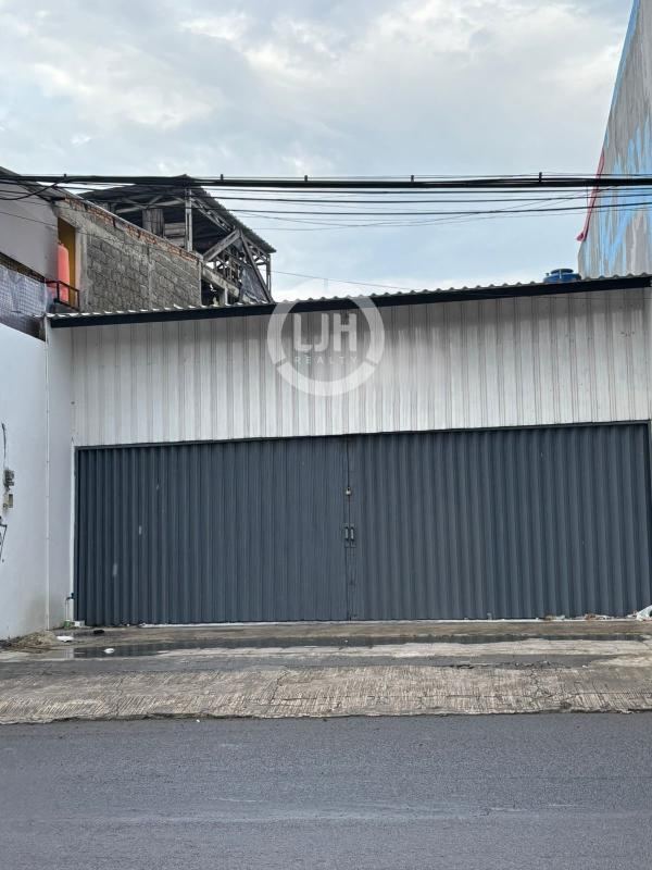 Disewakan Ruko Pinggir Jalan di Pondok Gede Bekasi