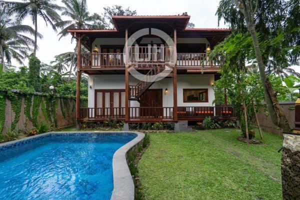 Well Maintained Villa in Quiet Area at Pejeng, Gianyar, Furnished, Surrounde by Nearby Waterfall and Villas, Close to Ubud Area and Monkey Forest Ubud