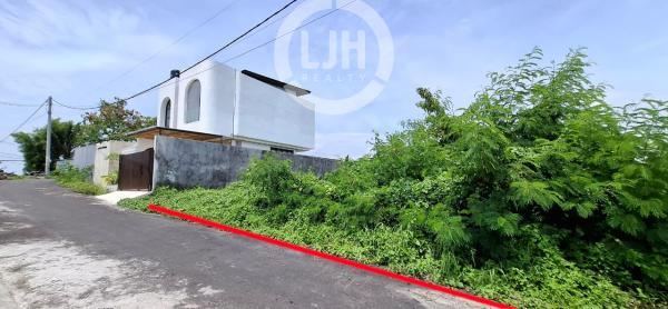 Land In Tourist Area at Tumbak Bayuh, Pererenan, Good Road Access, Suitable For Villa, Close to Pererenan Beach and Canggu Area