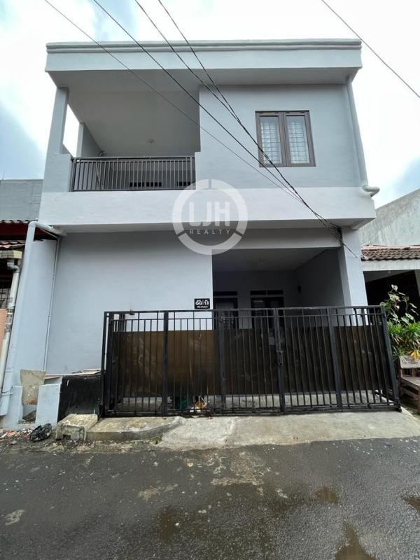 Di Jual Rumah 2 Lantai Siap Huni Lokasi Dalam Perumahan Di Ciputat, Tangerang Selatan