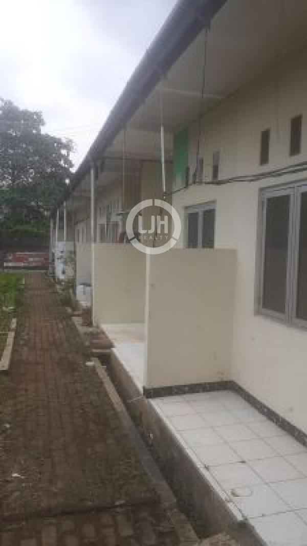 Tanah Desa Karangan Gunung Putri, Luas 750M2, SHM, Bonus Kontrakan 7 Pintu, Kabupaten Bogor