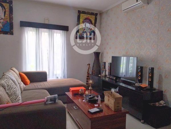 3 bedrooms house for sale at Jimbaran, startegic location, well maintained, close to Udayana University and Toll Bali Mandara
