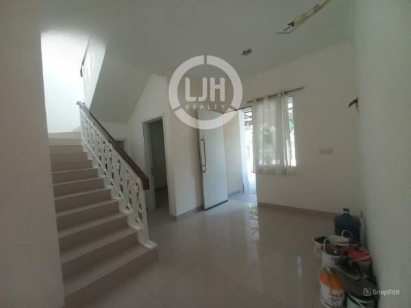 Rumah Bebas Banjir 2 lantai lebar 6 dalam Cluster JGC, Cakung Jakarta Timur