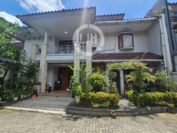 3 bedrooms house for sale at Sidakarya, Denpasar, strategic location, well maintained, close to Sanur area