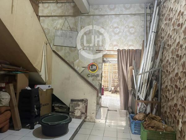 Ruko di Menara Mas Brigjen Sudiarto Semarang