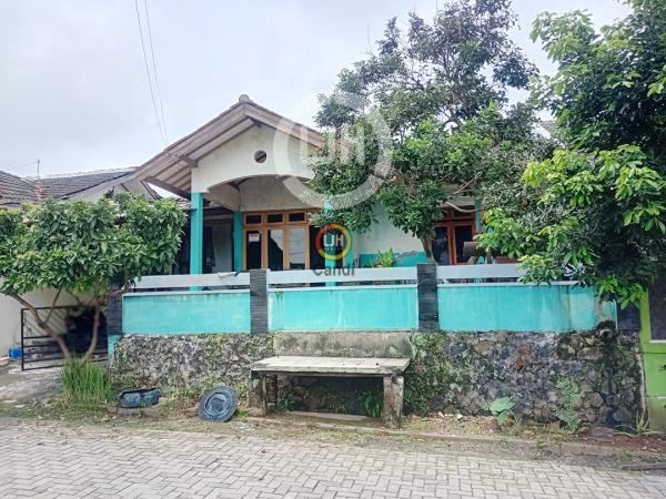 Rumah di Taman Karonsih Selatan Semarang