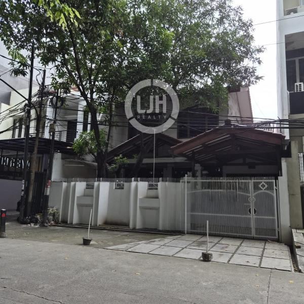 Rumah Disewakan Siap Huni di Kelapa Kopyor, Kelapa Gading, Jakarta Utara