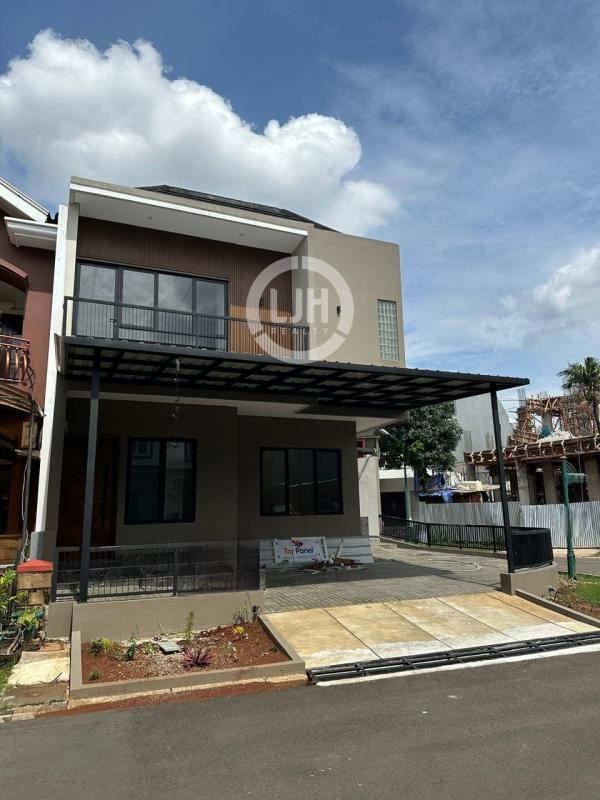 Rumah Hook di Pelangi Biru, Kelapa Gading, Jakarta Utara