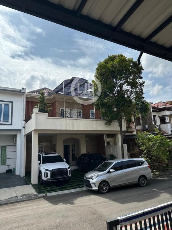 Rumah Minimalis di Pelangi Biru, Kelapa Gading, Jakarta Utara