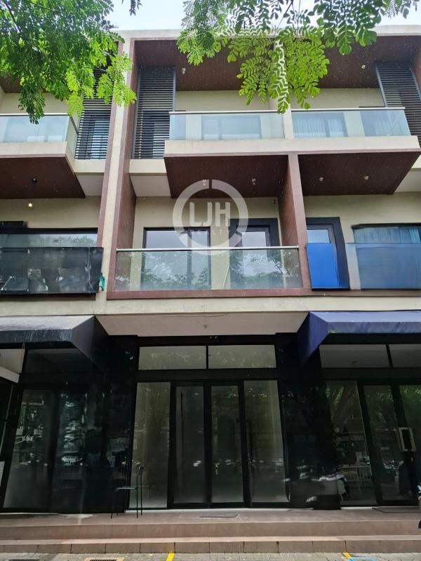 Ruko Siap Pakai Lokasi Strategis Di Raffless Hills, Cibubur, Depok.