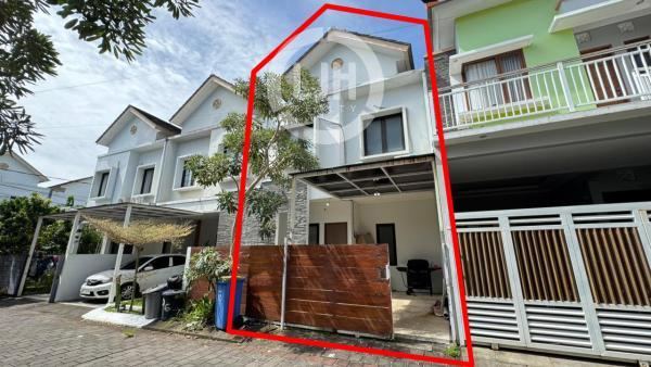 House For Sale At Jimbaran, Offering comfort, Quiet Environment, Easy Access, Promising Property Investment Potential and Close to the Beach, Airport, Campus, and Bali Tourist Centers