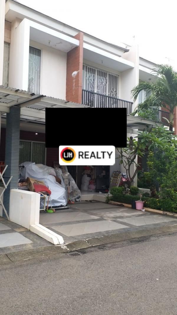 Rumah Di Riviera Garden Dijual
