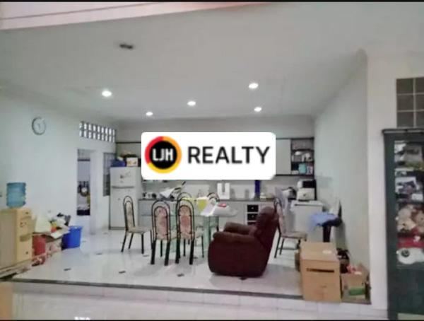 Rumah di Taman Beringin Semarang Tengah