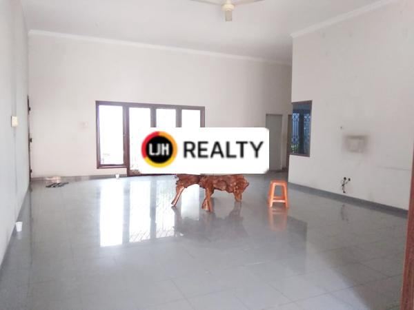 Rumah di Belimbing Raya Semarang