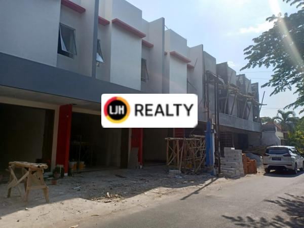 Ruko tengah kota Solo 50m dari LotteMart