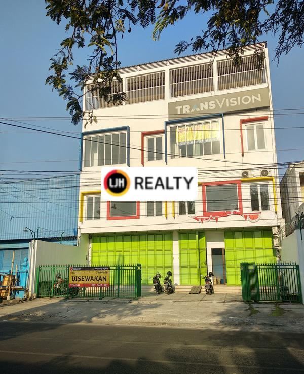 Ruko di pinggir jalan Grogol